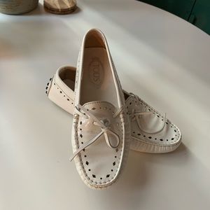 Tods patent leather cutout loafers